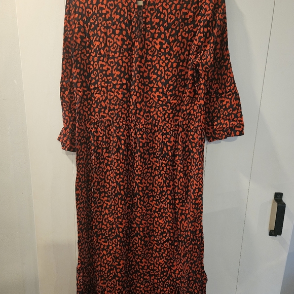 Zara Red and Black Patterned Dress Size Small - Picture 5 of 7